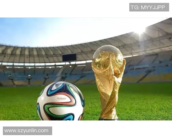 八月足球赛场精彩纷呈 多位球星引爆全球球迷热情